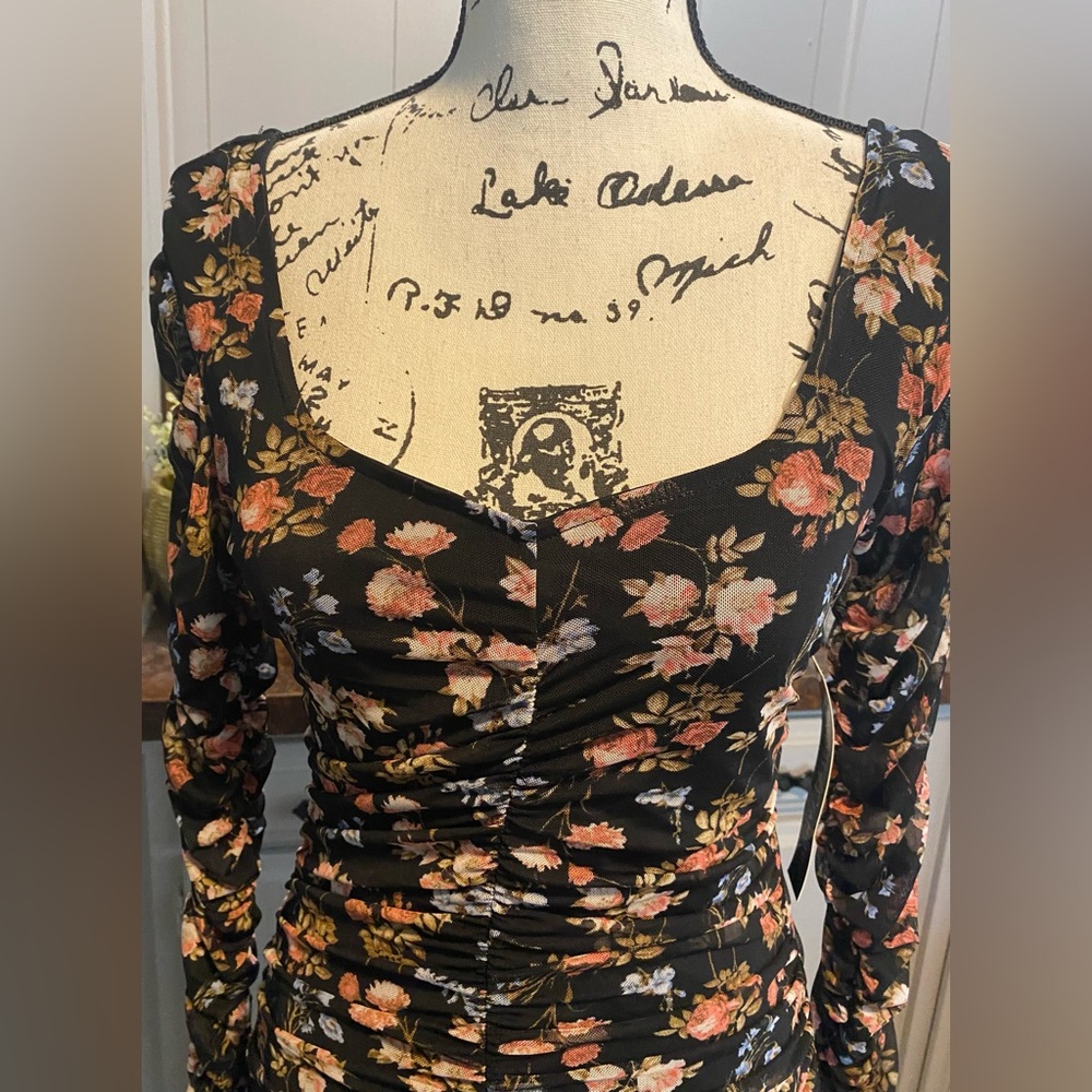NWT Almost Famous Black Floral Long Sleeve Dress - Picture 6 of 16